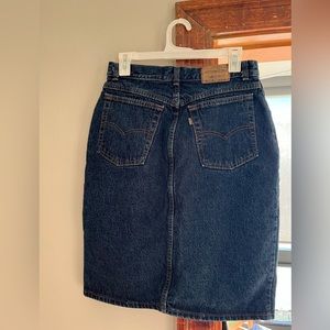 Levi’s denim skirt